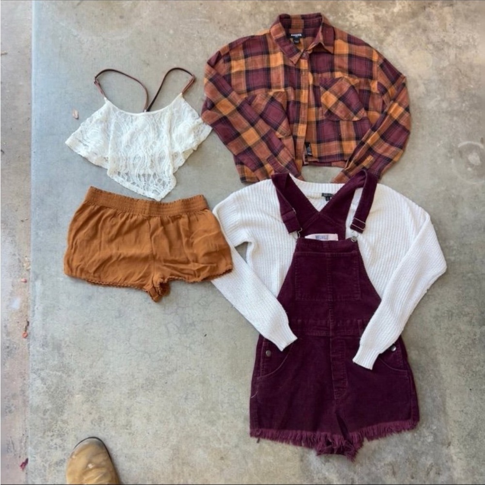 Women’s clothing bundle lot Brandy Melville RSQ Tilly’s